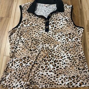 Chic Leopard Print Sleeveless Blouse